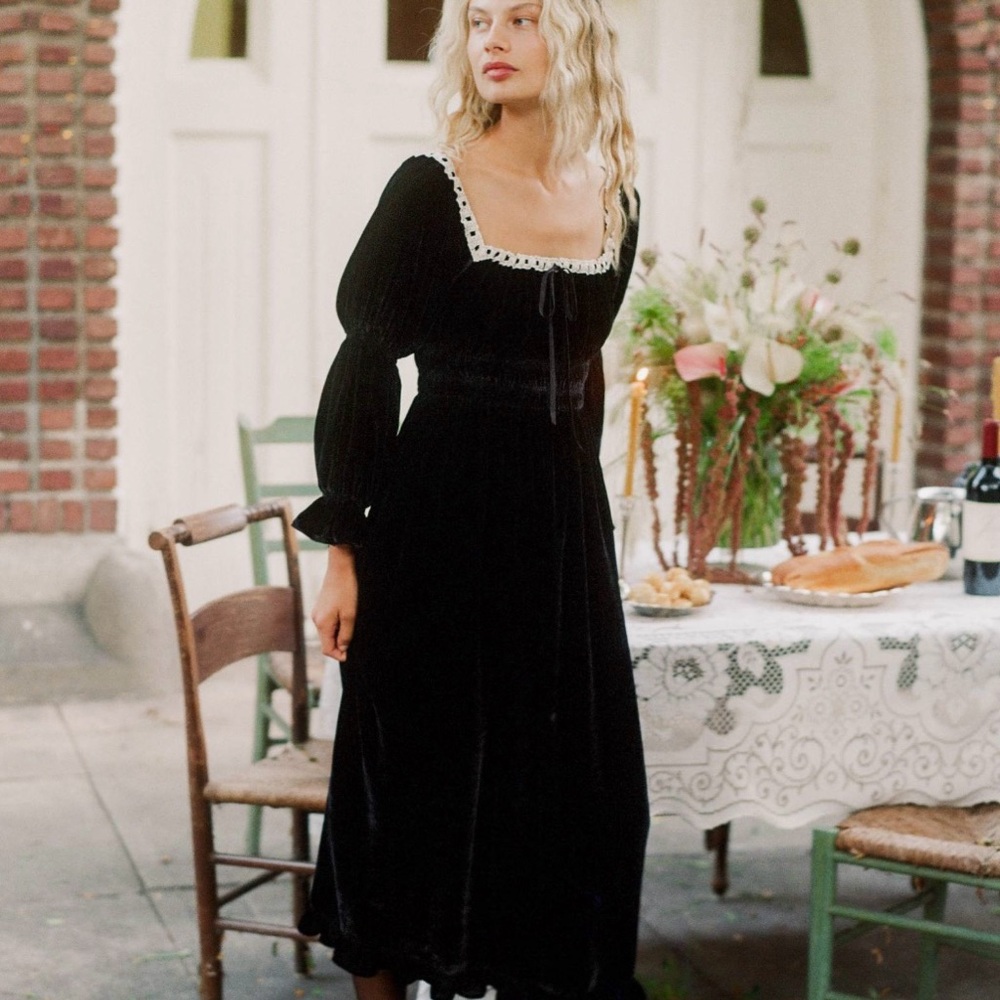 Christy Dawn 🖤 Adelia, Noir Velvet Small NWT - Picture 2 of 6